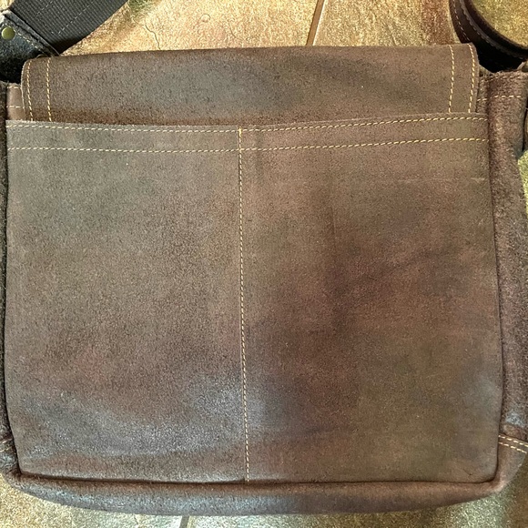 DAVID KING DISTRESSED BROWN LEATHER MESSENGER BAG MED SIZE - Picture 3 of 5